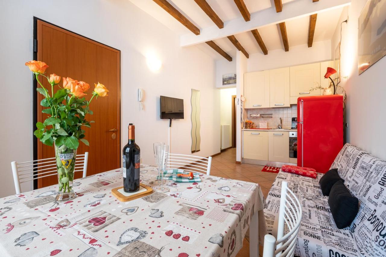 Parma Historic Center Apartment 7Min From Duomo מראה חיצוני תמונה